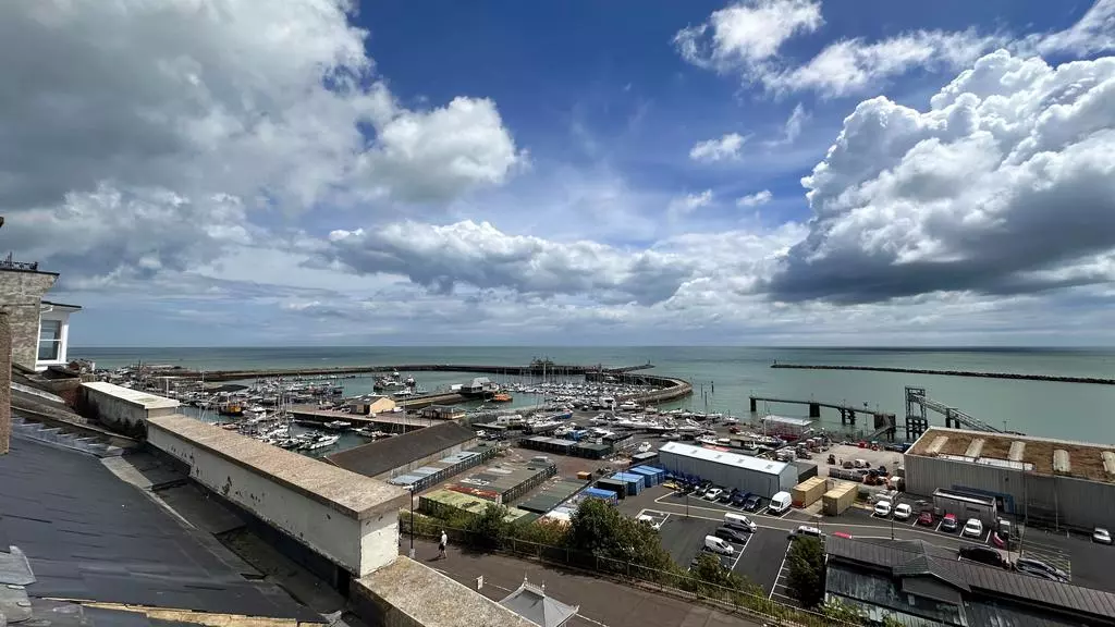Thanet harbour
